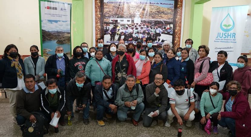 Ana Perú fortalece el liderazgo de hombres y mujeres en las organizaciones de usuarios de agua