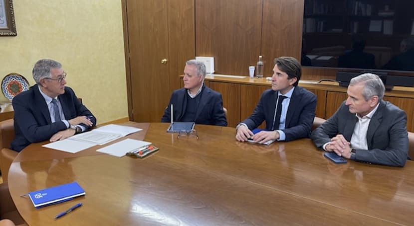 La CHS se reúne con representantes de la Asociación de Promotores Inmobiliarios de Murcia