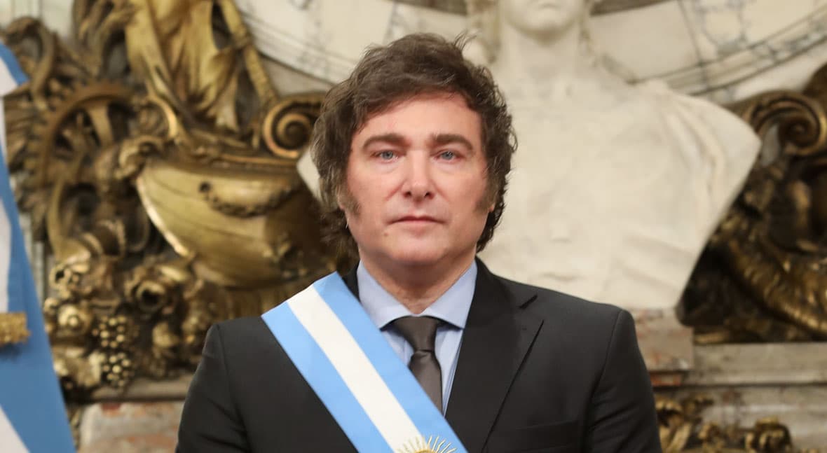 El Gobierno argentino anuncia la privatización de la empresa pública de agua